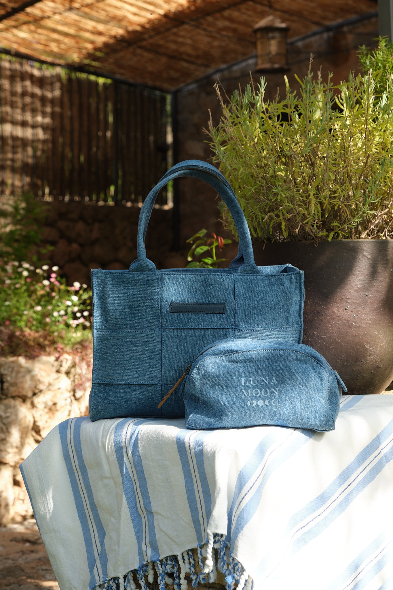 Luna Moon Mid Tote - Camden Cervino Bag Denim washed
