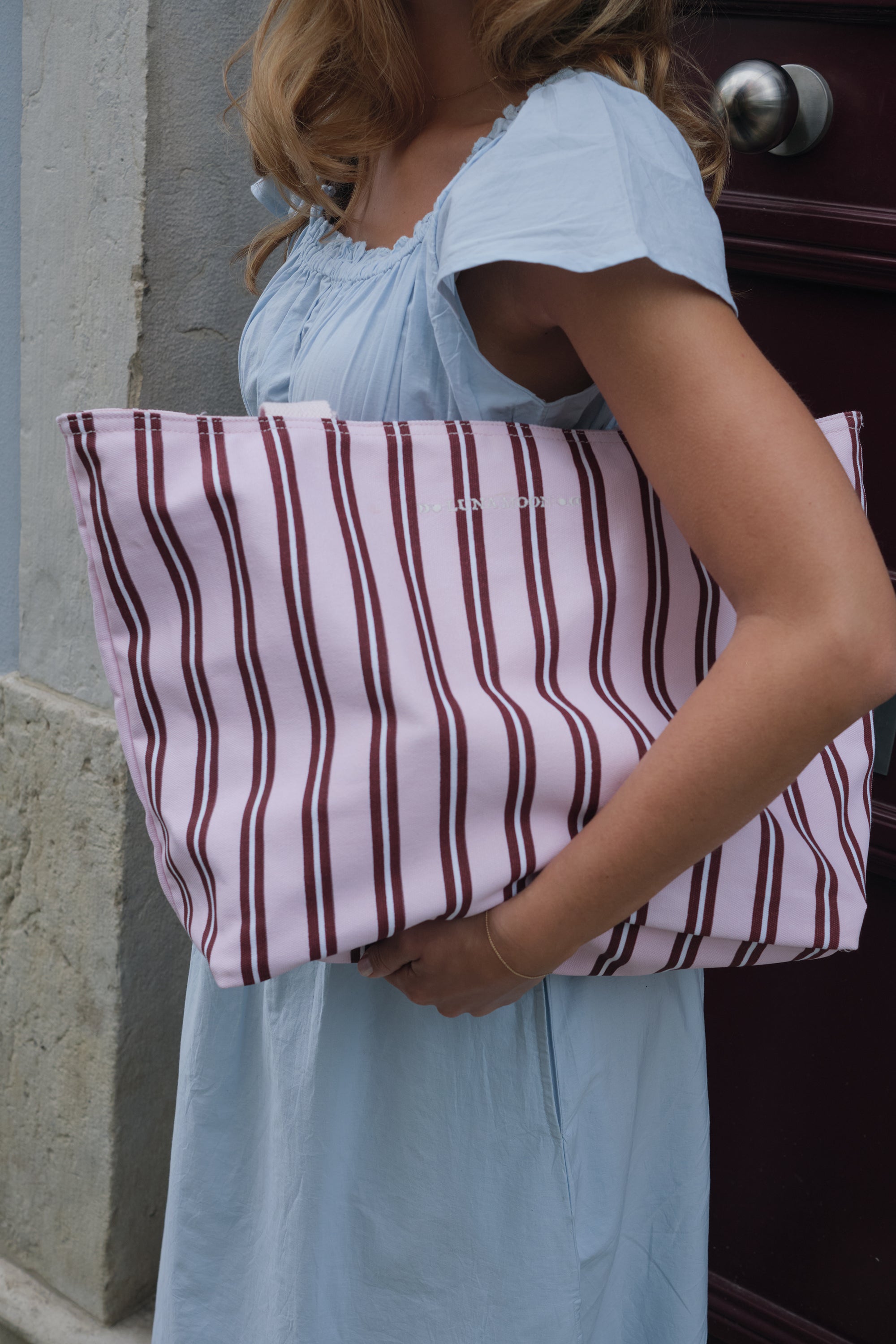 Luna Moon Medium Shoulder Bag - Sandra Stripes Bag Light Pink